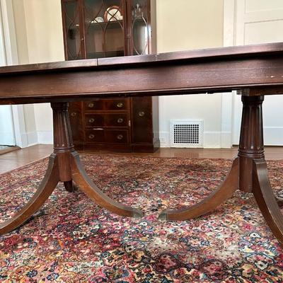 Vintage Mahogany Double Pedestal Dining Table w/ 2 Leaves