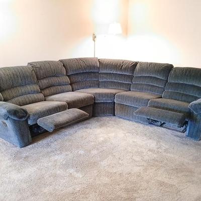 Sectional sofa with two end recliners