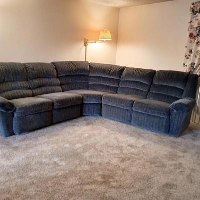 Sectional sofa with two end recliners