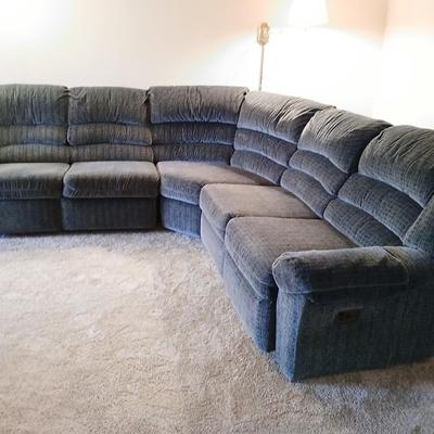 Sectional sofa with two end recliners