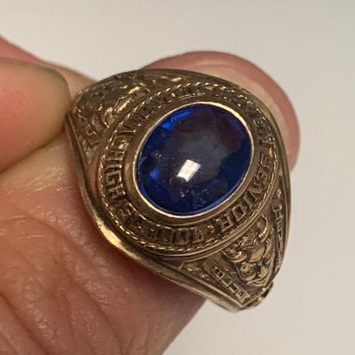 Balfour 10K Winter Haven H.S. Class Ring (ST-HS)
