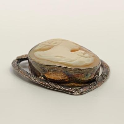 Gold & Silver Pins & Pendants incl. 14K (ST-HS)