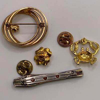 Gold & Silver Pins & Pendants incl. 14K (ST-HS)