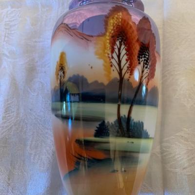 Vtg Chikar Machi hand painted vase