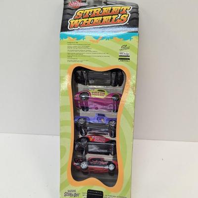 Street Wheels Cartoon Network Scooby-Doo Die-Cast Cars 1/64 Scale