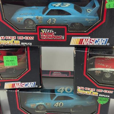 Racing Champions 1/43 Scale Die-Cast Stock Cars
