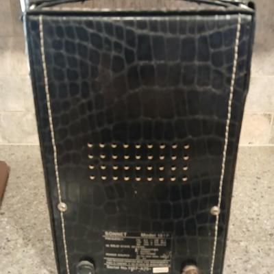 Working Vintage Radio Sonnet Model 181P AM FM CB Police Wideband