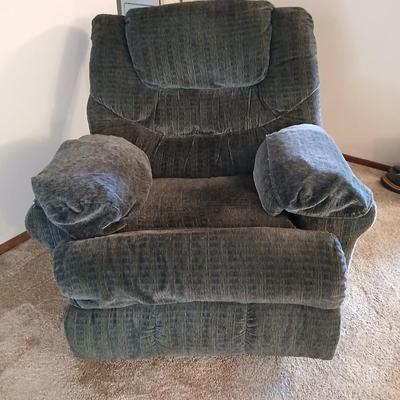Lane Relaxor Recliner with heat and vibrating massage