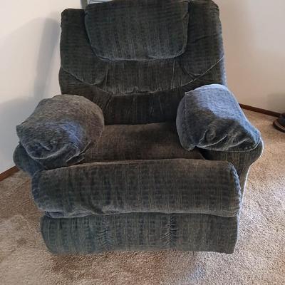 Lane Relaxor Recliner with heat and vibrating massage