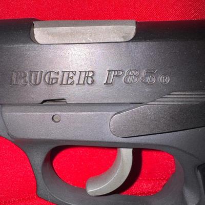Ruger P85 pistol