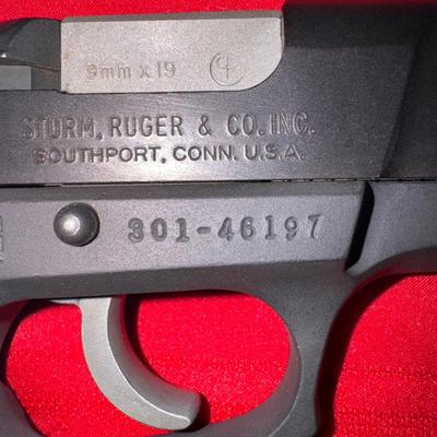 Ruger P85 pistol