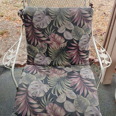54" Wrought iron mesh patio table with 4 wrought iron mesh chairs and cushions
