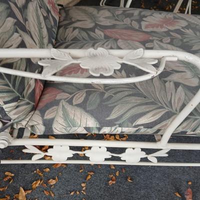 Wrought iron mesh Reclining Sunbather Lounge Chair with cushion