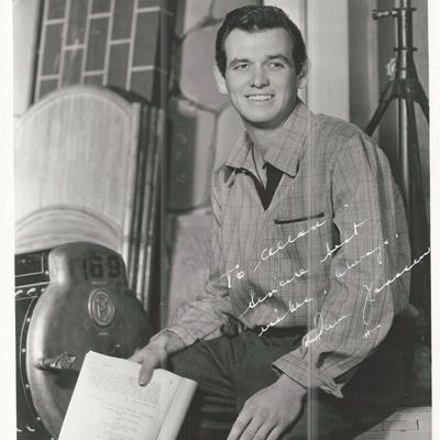 The Fugitive Dave Janssen signed photo