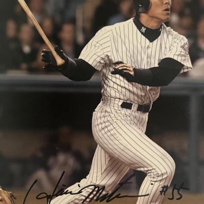 Hideki Matsui facsimile signed photo. 5x7 inches