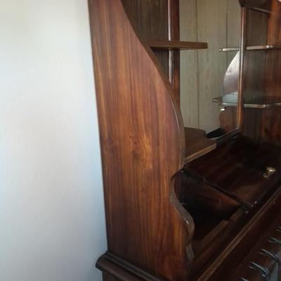 Two-Piece Beautiful dresser with mirror with lots of storage / display