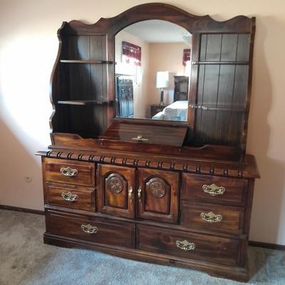 Two-Piece Beautiful dresser with mirror with lots of storage / display
