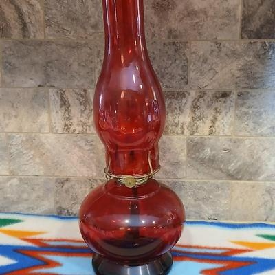 Beautiful ruby Red Risdon Mfg. Co. Danbury P.&A. oil lamp