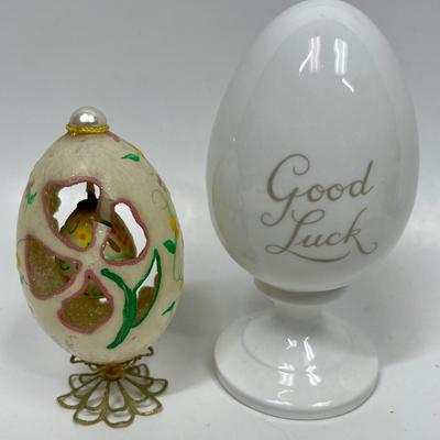 Mixed Lot - Home Decor - Eggs, Ornaments, Glass Bowl