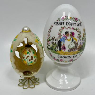 Mixed Lot - Home Decor - Eggs, Ornaments, Glass Bowl