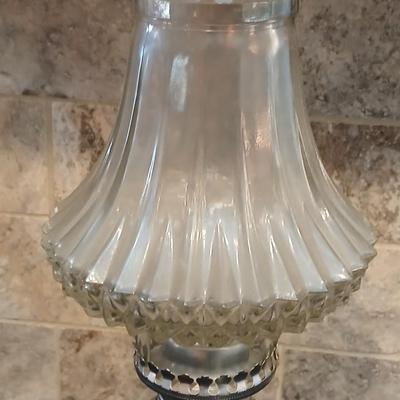 Lamp Light Farms glass / crystal oil lamp
