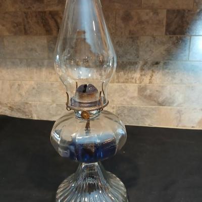 Vintage P&A Mfg. Co. Thomaston, CT Clear Glass Oil Lamp
