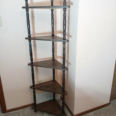 Wooden corner shelf