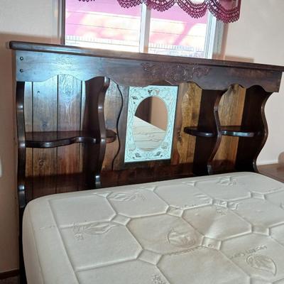 Queen size bed with beautiful wooden headboard - mattress and boxsprings