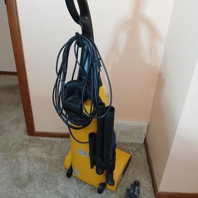 Heavy Duty Carpet Pro Vacuum cleaner with attachments