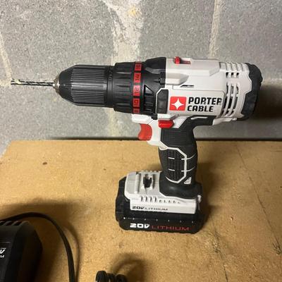 Porter Cable 20V Cordless Drill & Drill Bits (BWS-MG)