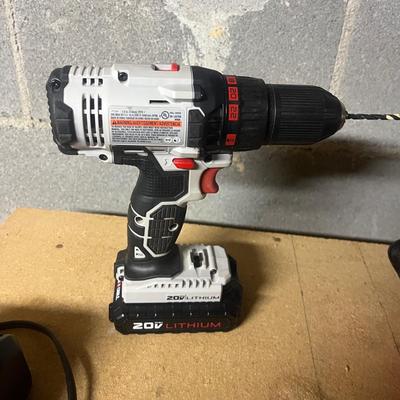 Porter Cable 20V Cordless Drill & Drill Bits (BWS-MG)