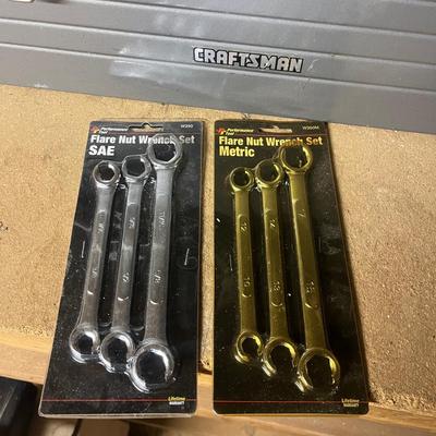 Craftsman Toolbox with Tools & More (BWS-MG)