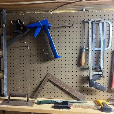 Assortment of Hand Tools (BWS-MG)