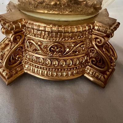 Lenox Holiday Tablecloths & More Decor (BD-RG)