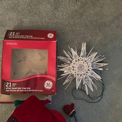 Xmas Tree Stand + Skirt, Wreaths, Tree, Stockings & More (BD-RG)