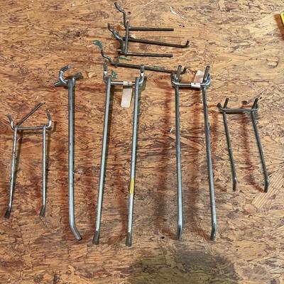 Hardware & More (BWS-MG)