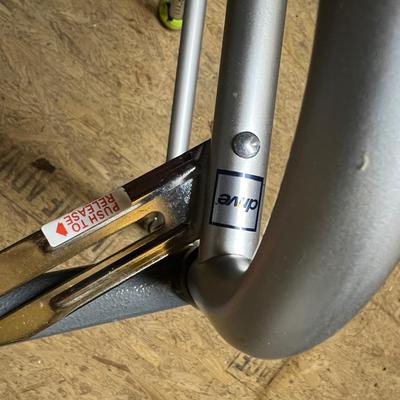 Breezy Wheelchair, Walkers & More (BWS-RG)