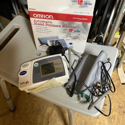 Breezy Wheelchair, Walkers & More (BWS-RG)