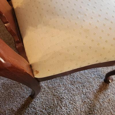 American Drew Dining Room Table & 4 Chairs 66x43 + 2 15" Leaves includes Pads