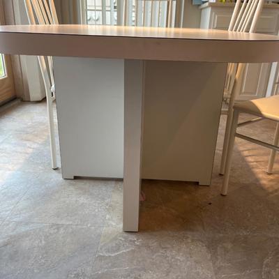 Contemporary table & 6 Vintage AmiscoPost-modern metals chairs