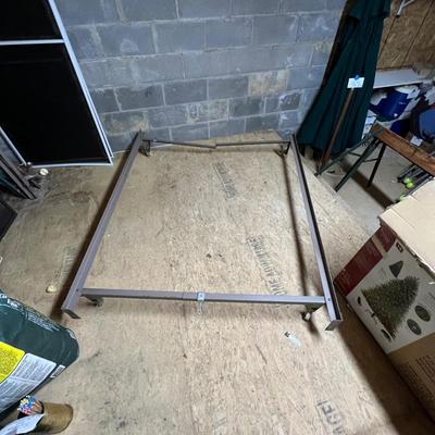 Three Twin Bed Frames (BWS-RG)