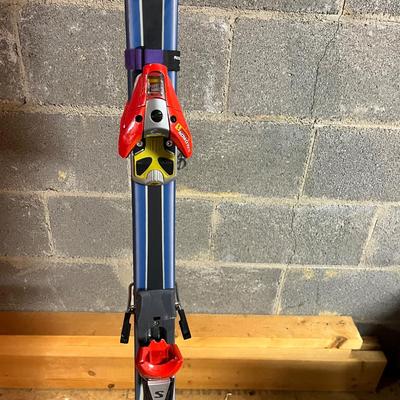 Völkl Skis, Ski Boots & Flexible Flyer (BWS-MG)