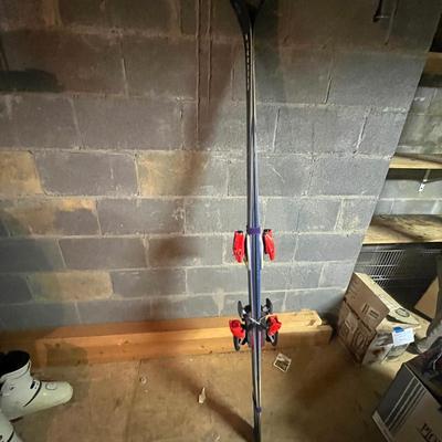 Völkl Skis, Ski Boots & Flexible Flyer (BWS-MG)