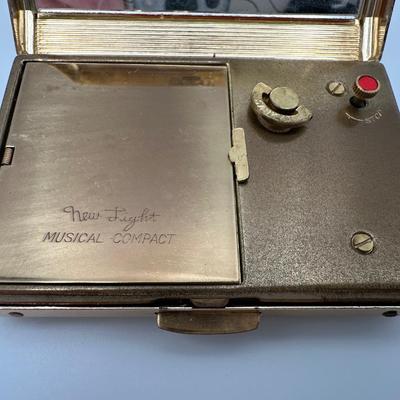 New Light Musical Compact