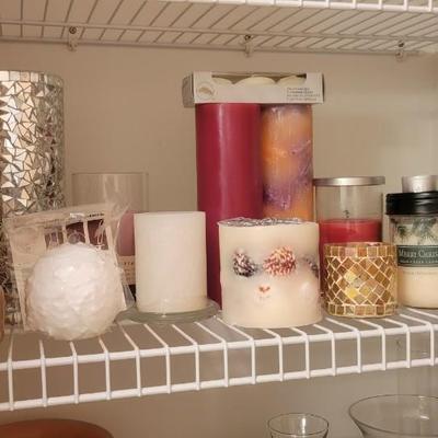 Miscellaneous candles and decor