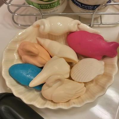 Bathroom items, Rowenta steamer