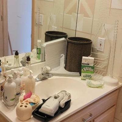 Bathroom items, Rowenta steamer