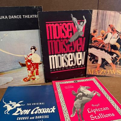 Foreign Dance Show programs