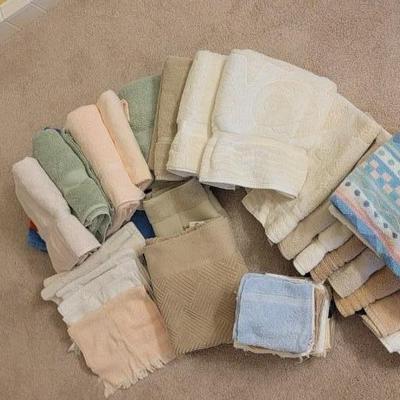 Miscellaneous bath towels
