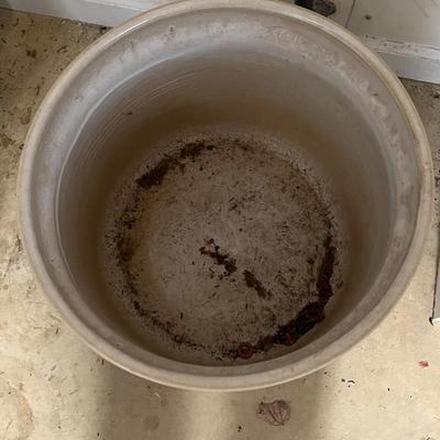 Ceramic Plant Pots (G-RG)